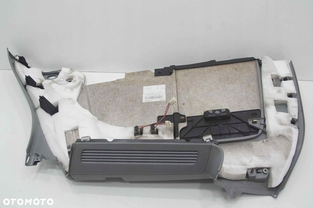 TAPICERKA BAGAZNIKA KPL VW TOUAREG I AXQ 7L 04 - 9