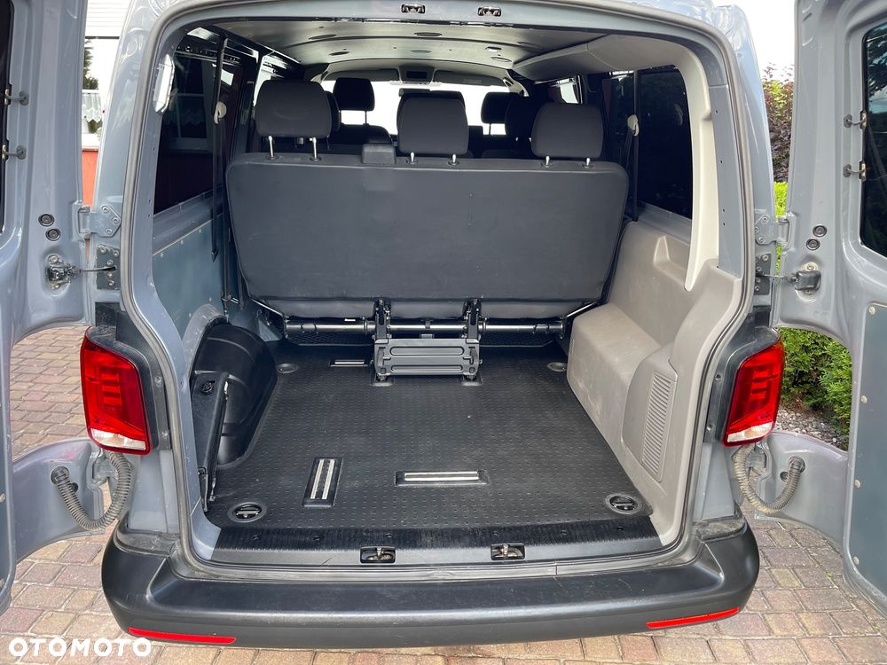 Volkswagen Transporter - 11