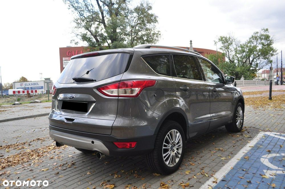 Ford Kuga - 4