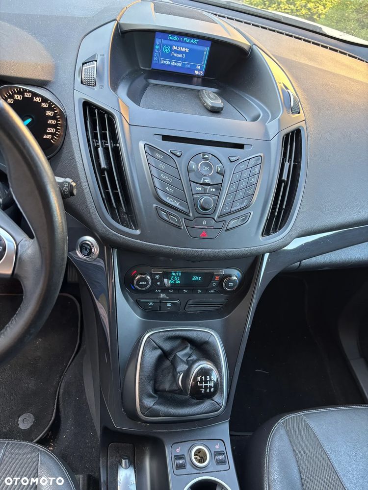 Ford Kuga 2.0 TDCi 4x4 Titanium - 15