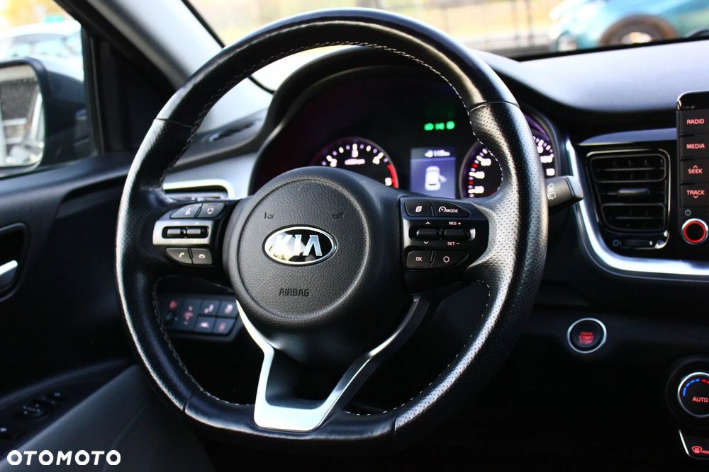 Kia Stonic 1.6 CRDi SCR XL - 38