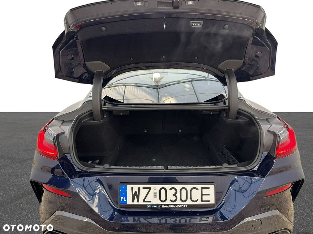 BMW Seria 8 - 28