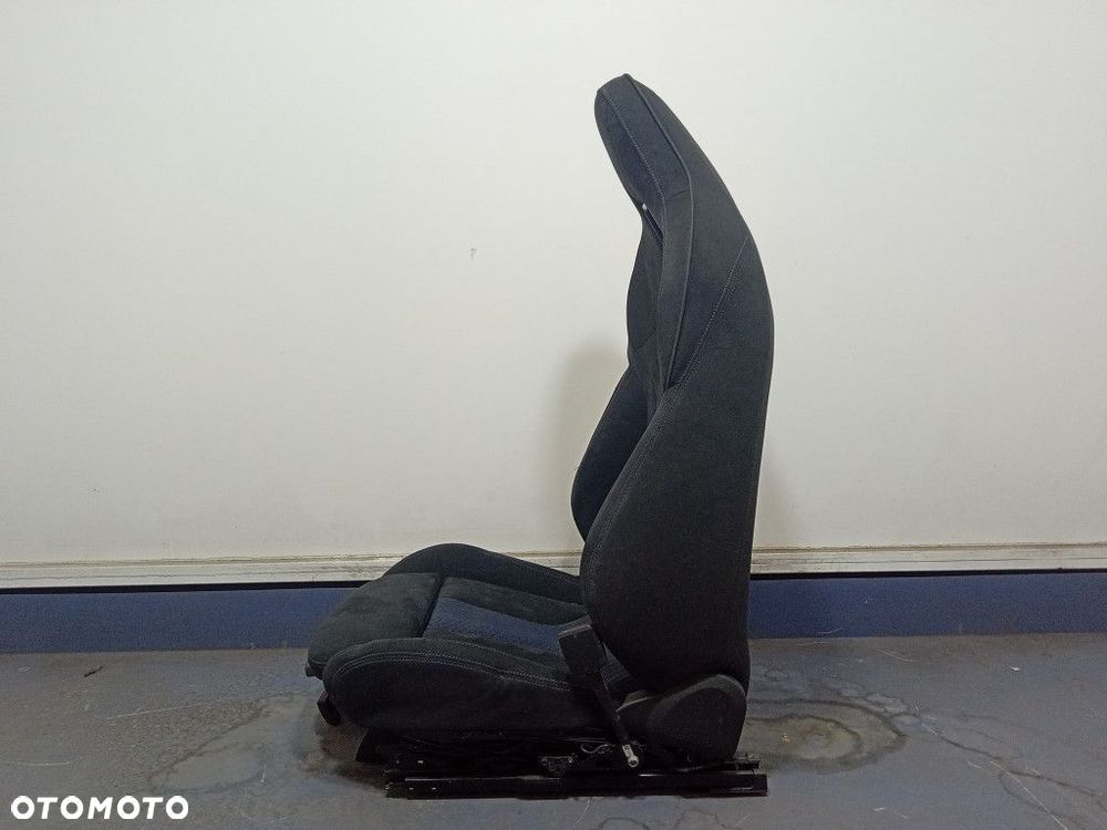 BMW 1 F40 FOTEL PRAWY PRZÓD PASAŻERA M SPORT ALCANTARA TRIGON HLSW - 9