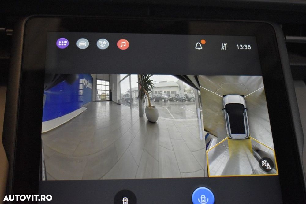 Ford Explorer RWD 77 kWh Extended Range Select - 29