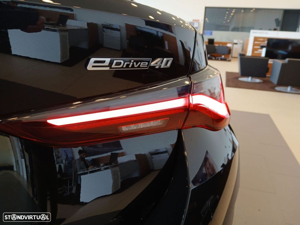 BMW i4 eDrive35 Pack Desportivo M - 31