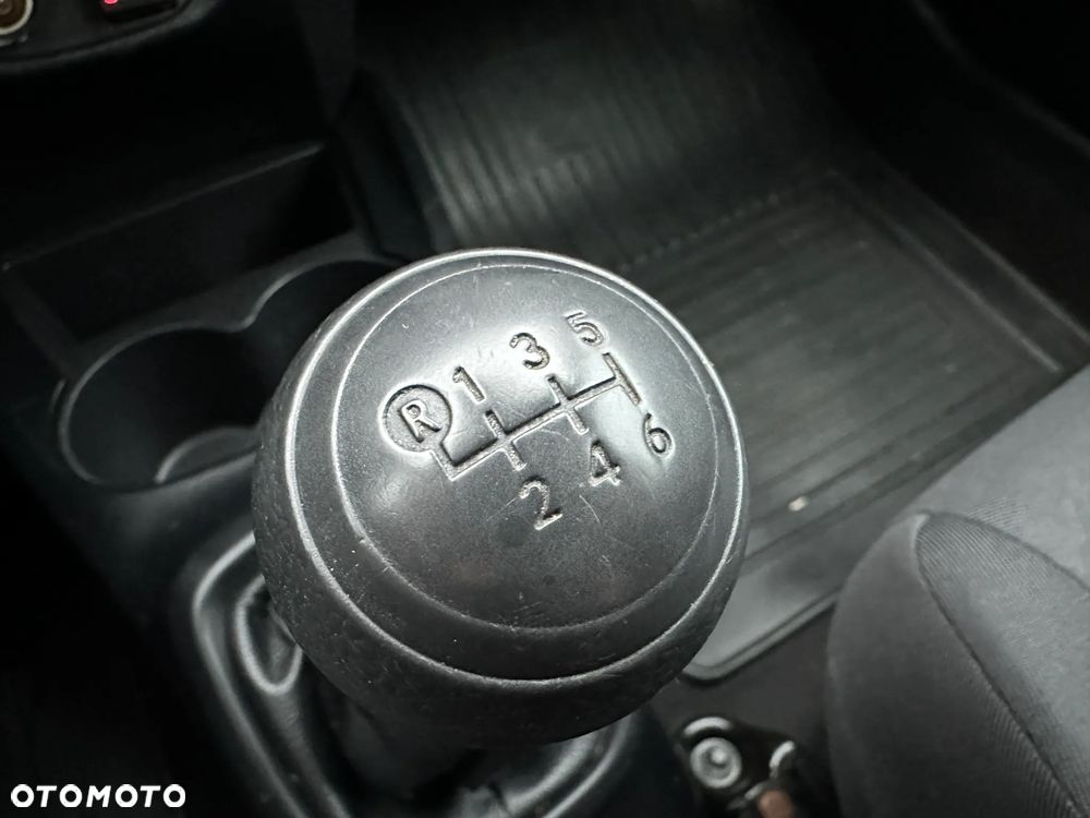 Toyota Yaris 1.5 Active - 27