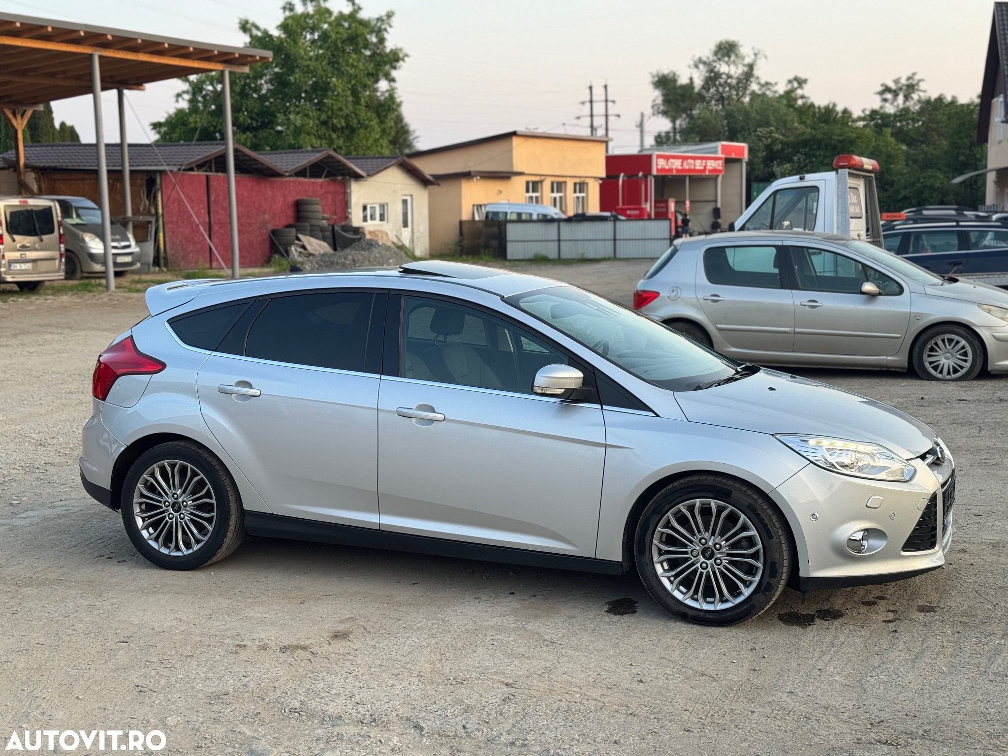 Ford Focus - 4