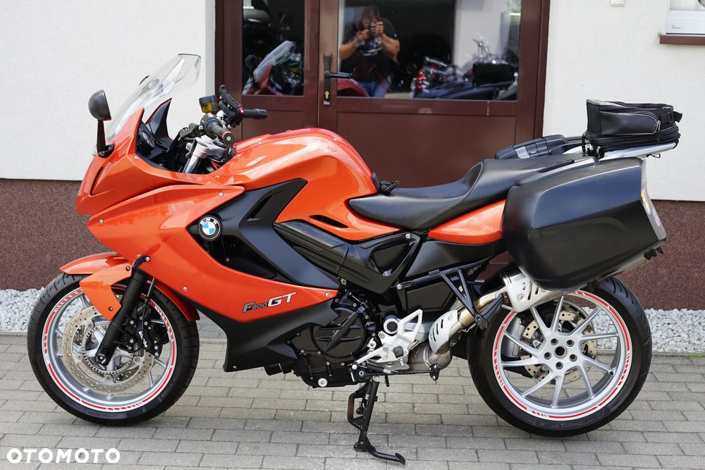 BMW F - 20