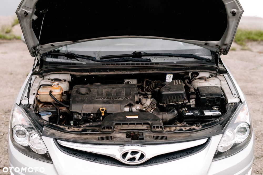 Hyundai i30 1.6 CRDi Base + EU5 - 17