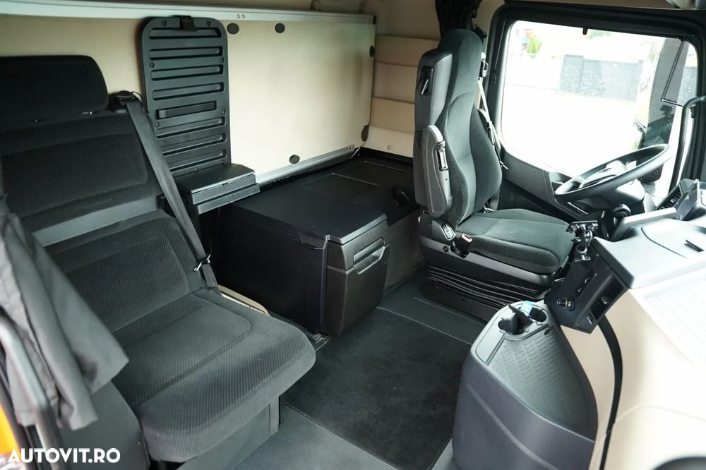 Mercedes-Benz ACTROS 1848 / ADR COMPLET / BERLINĂ / STREAM SPACE - 37