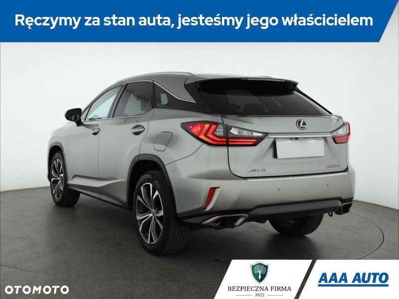 Lexus RX - 5