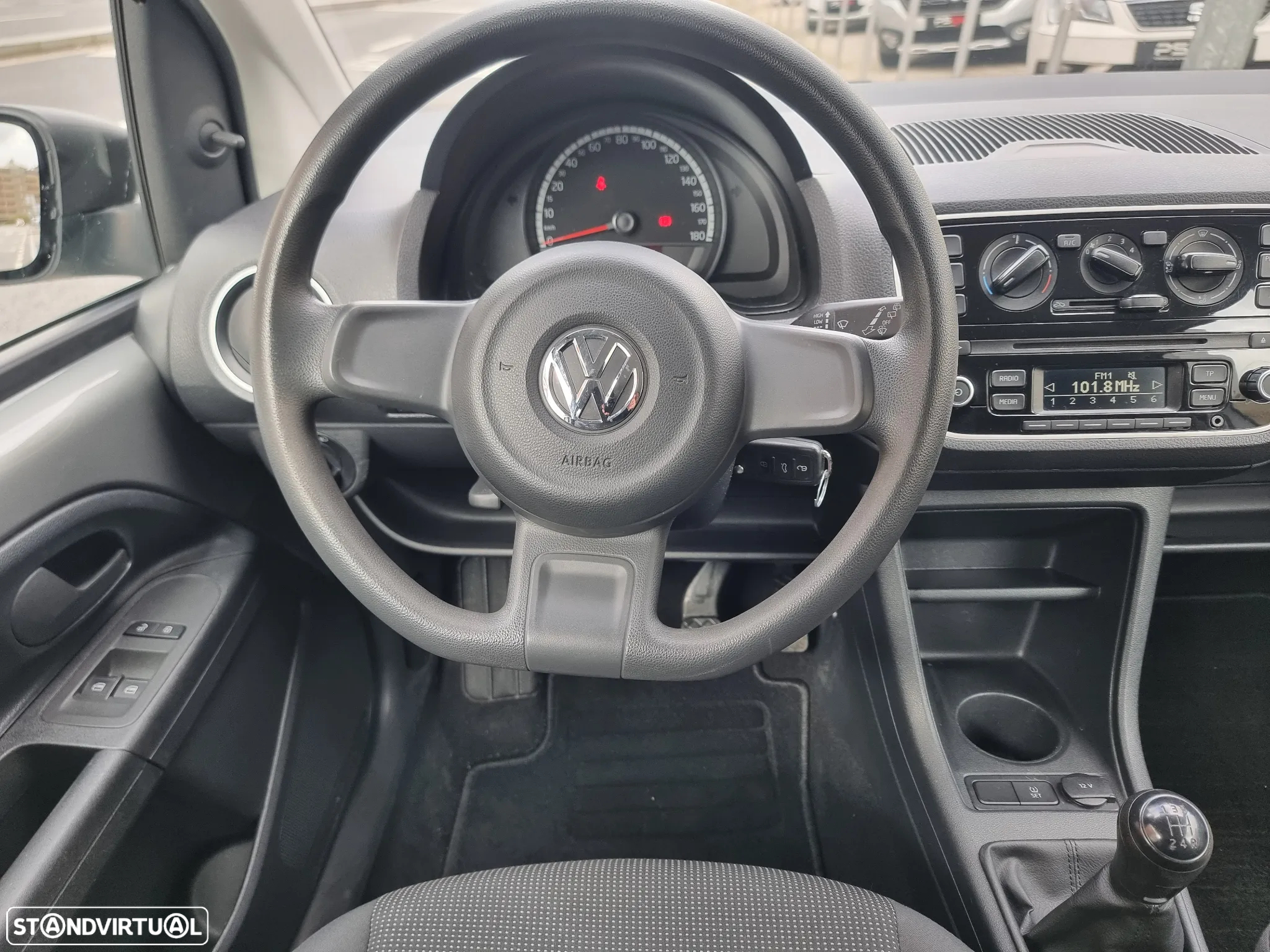VW Up! 1.0 BlueMotion Move - 18