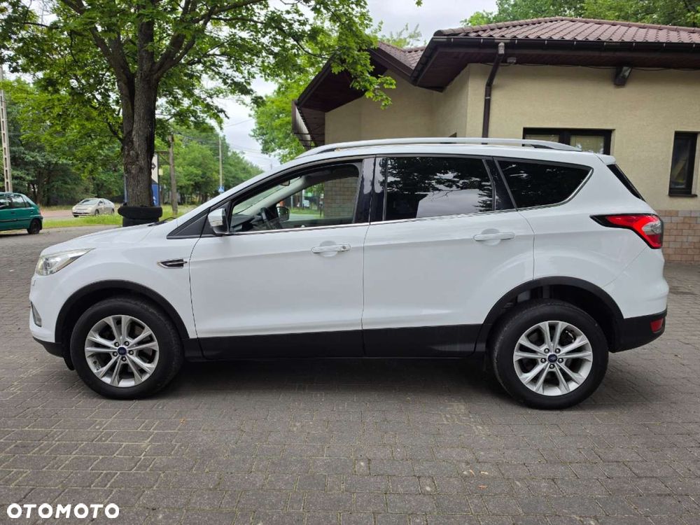 Ford Kuga - 8