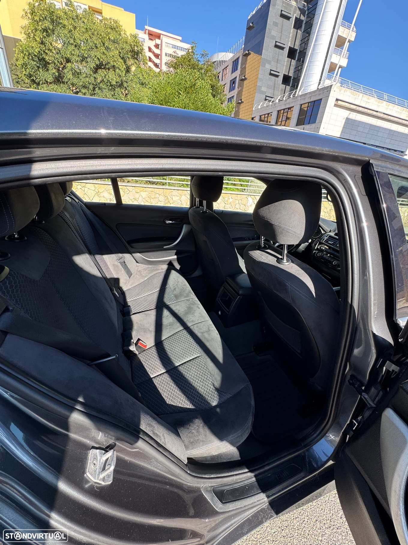 BMW 120 d xDrive Pack M - 12