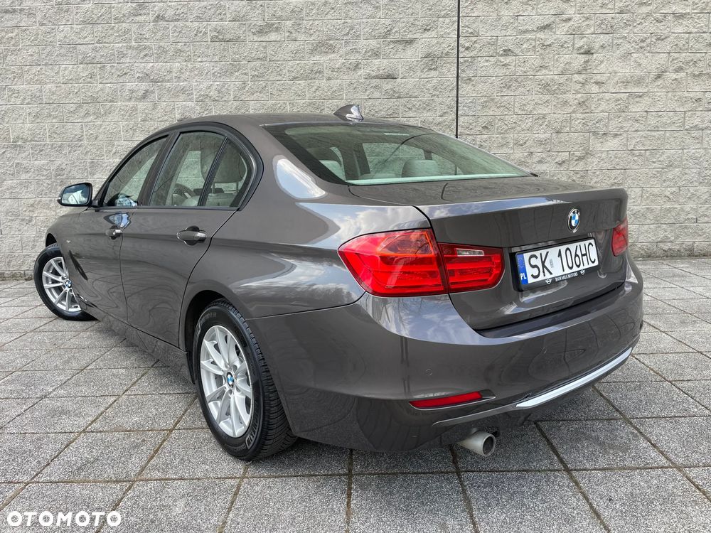BMW Seria 3 320d Efficient Dynamics Edition Luxury Line - 3