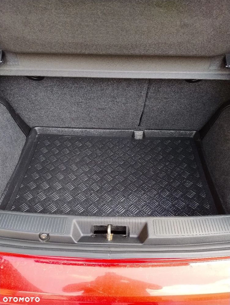 Fiat Punto 1.4 Estiva S&S - 8