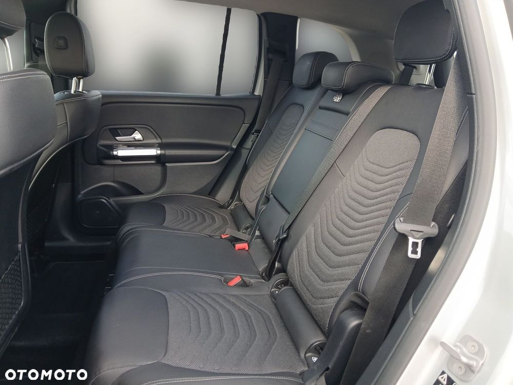 Mercedes-Benz GLB 200 Progressive 7G-DCT - 19