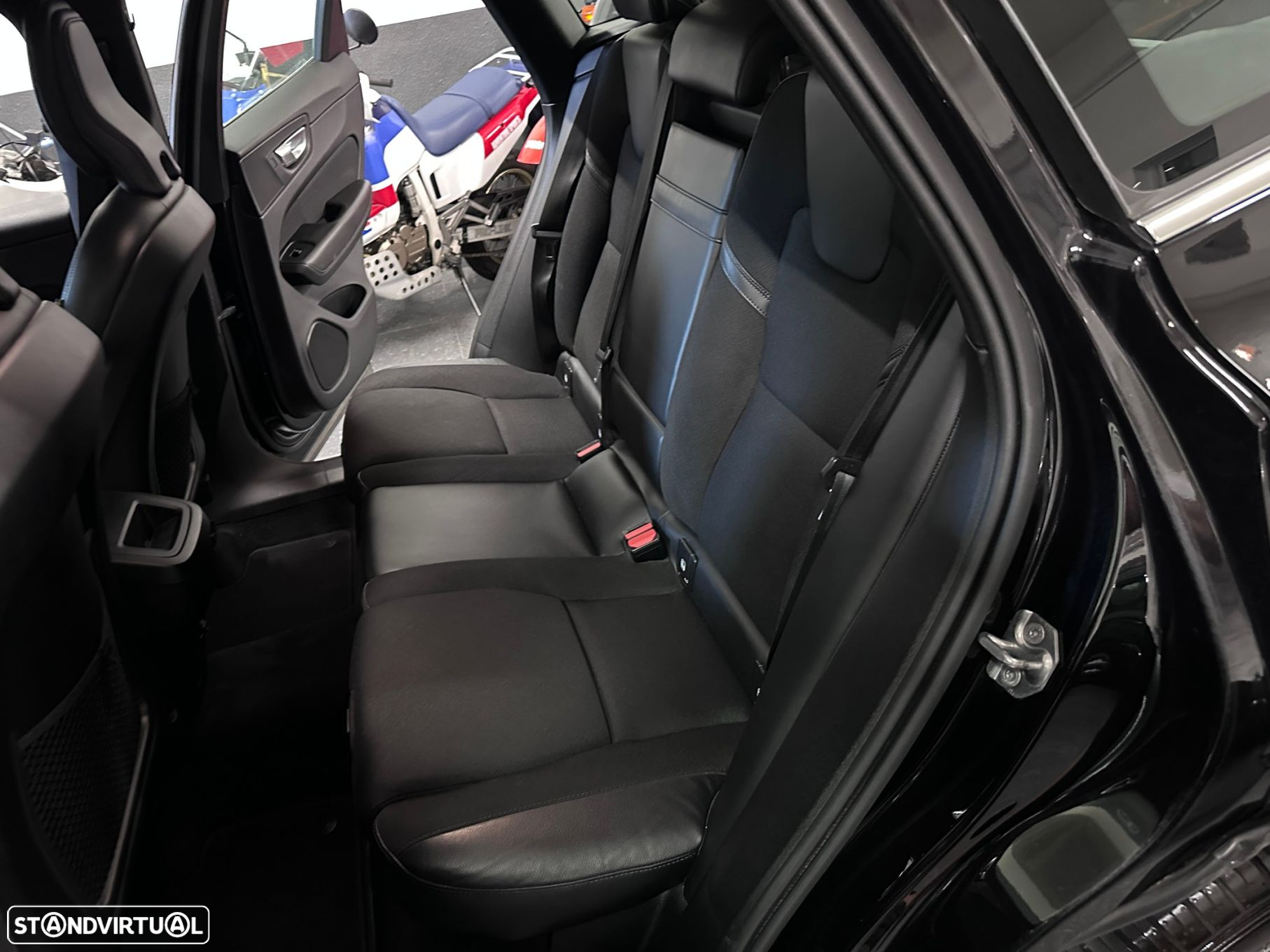 Volvo XC 60 - 26