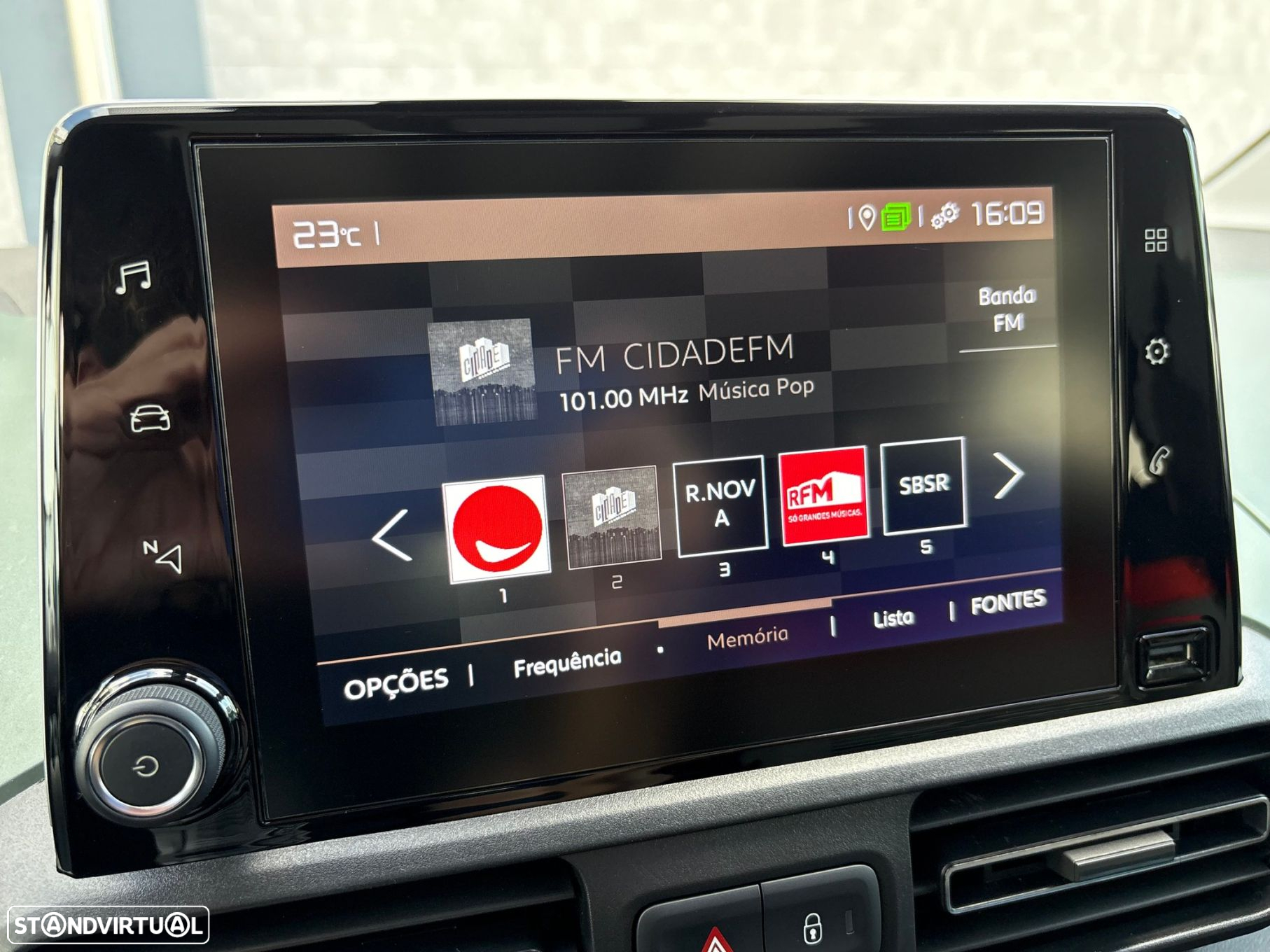 Citroën Berlingo 1.5 BlueHDi M Shine EAT8 Grip Control - 25
