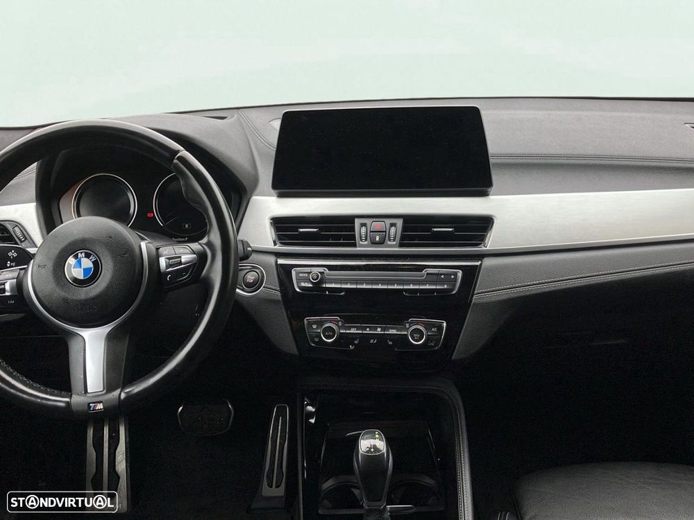BMW X2 25 e xDrive X Pack M - 14