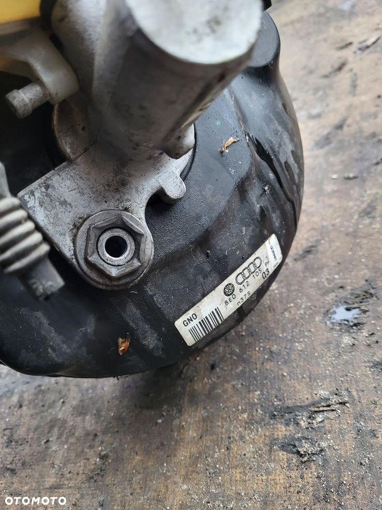 Pompa hamulcowa serwo audi a4 b7 - 2