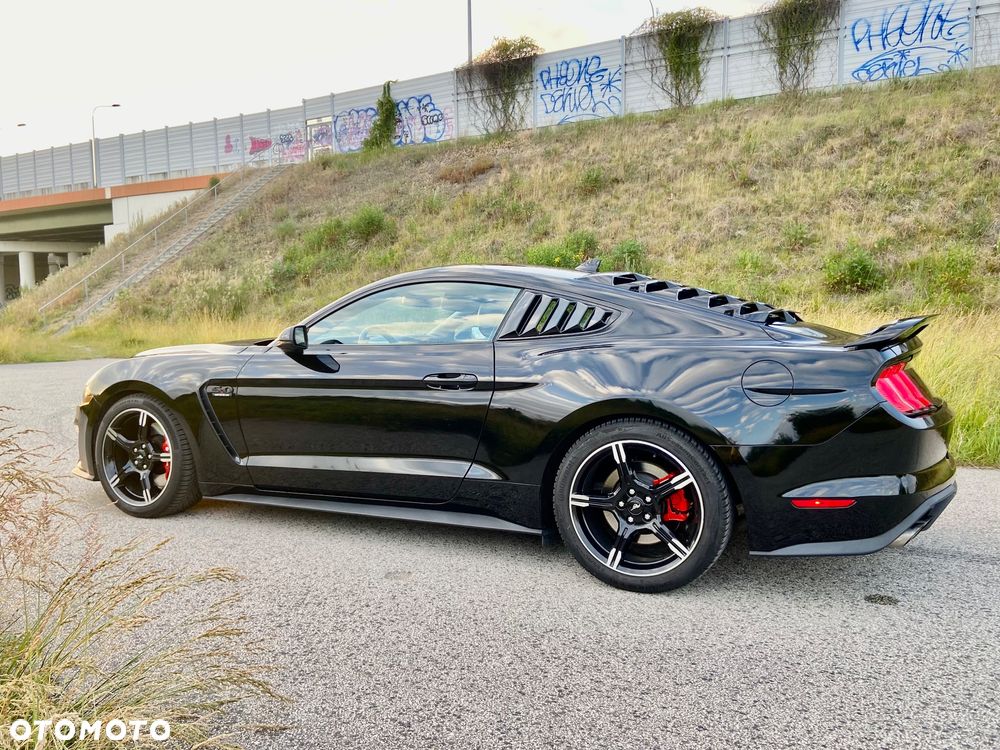 Ford Mustang - 9