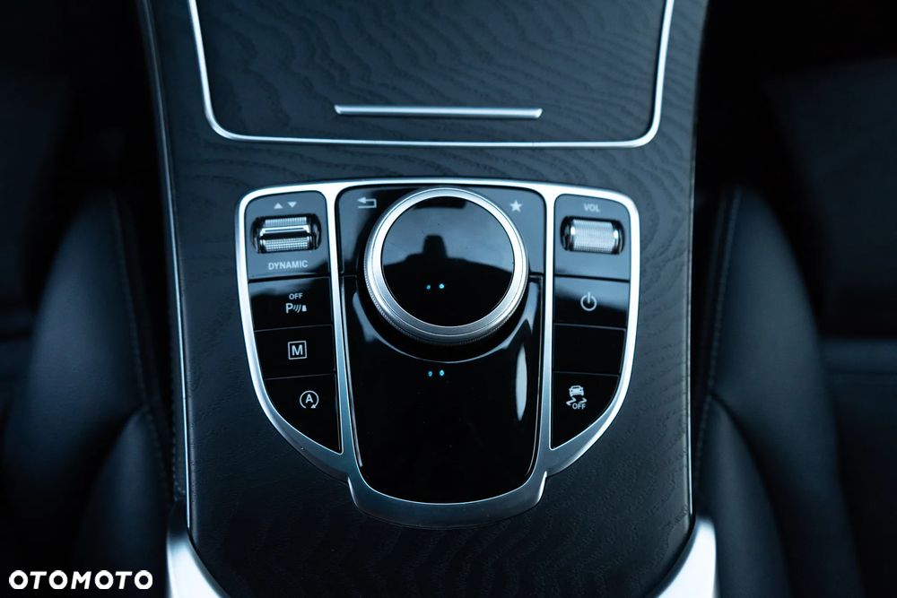 Mercedes-Benz GLC 220 d 4-Matic - 19