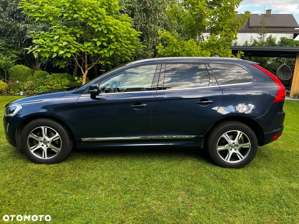Volvo XC 60 2.4D AWD Summum - 9