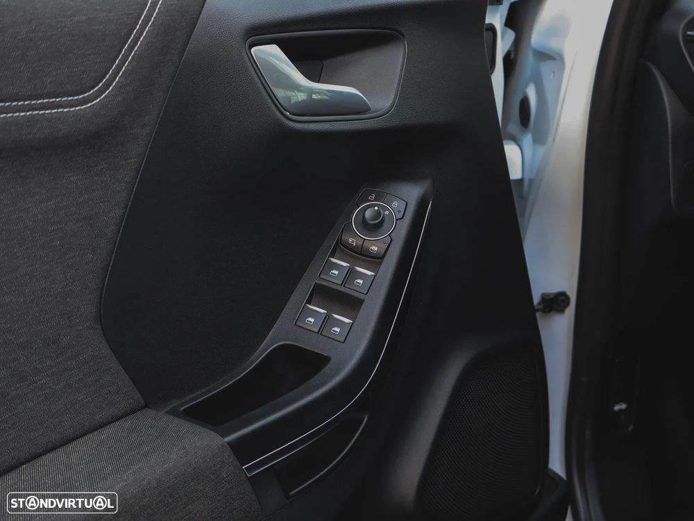 Ford Puma 1.0 EcoBoost Hybrid ST-LINE X - 29