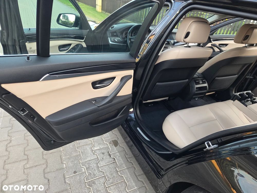 BMW Seria 5 520d - 20