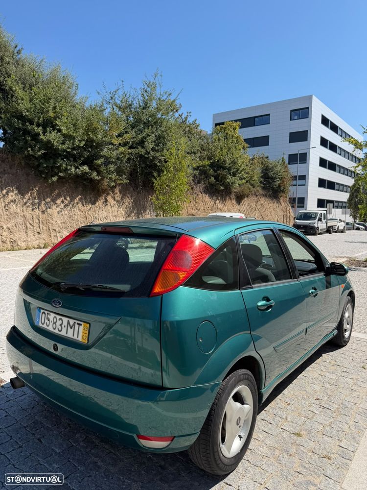 Ford Focus - 4