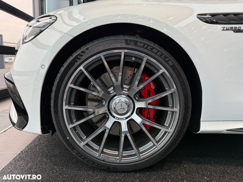 Mercedes-Benz E 53 AMG Hybrid 4Matic+ AMG SPEEDSHIFT TCT 9G - 16