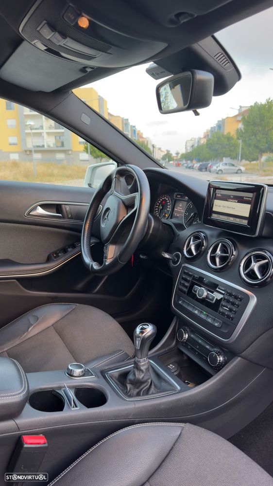 Mercedes-Benz A 180 CDI (BlueEFFICIENCY) - 29