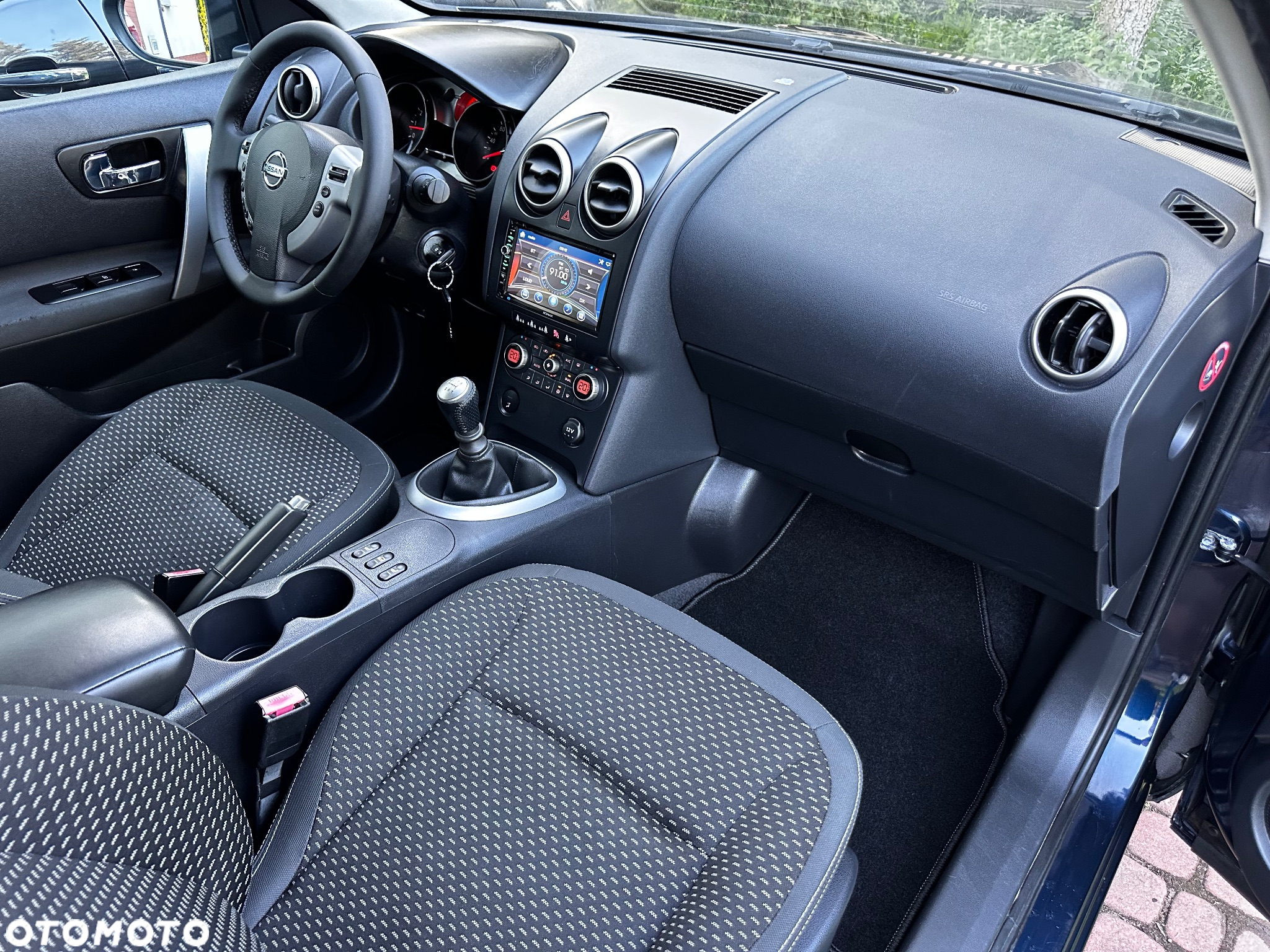 Nissan Qashqai 2.0 visia - 32