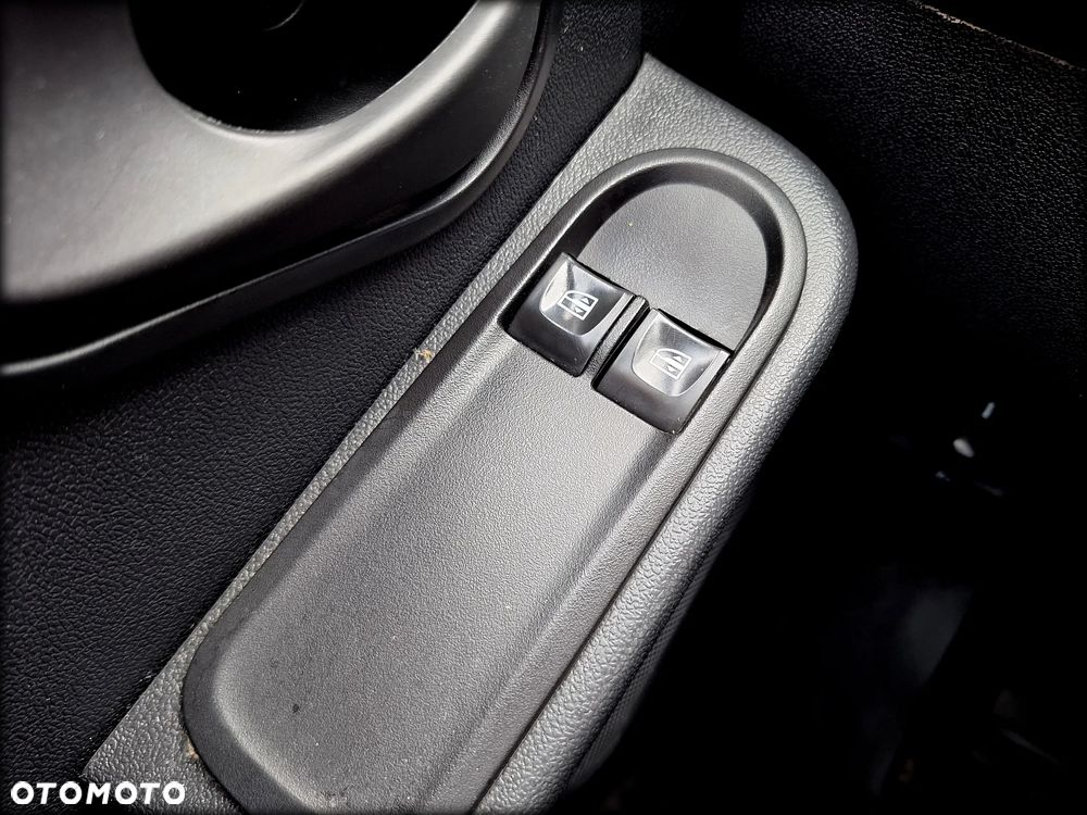 Dacia Duster 1.6 SCe Open S&S - 14