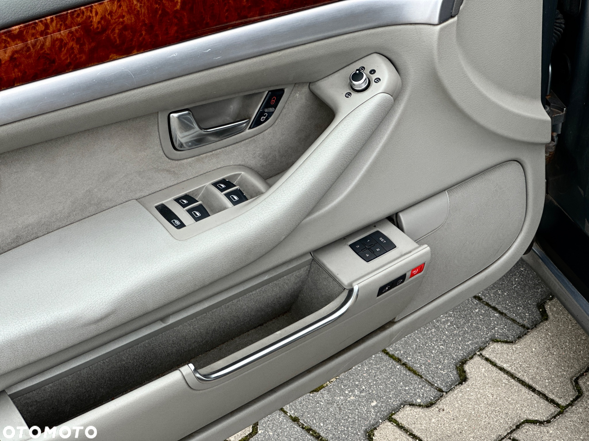 Audi A8 4.2 TDI DPF quattro - 36