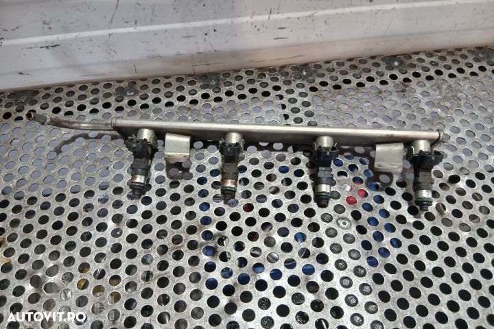 Rampa injectoare 1465A331 1465A331 Mitsubishi ASX 1 [2010 - 2012] Cro - 2