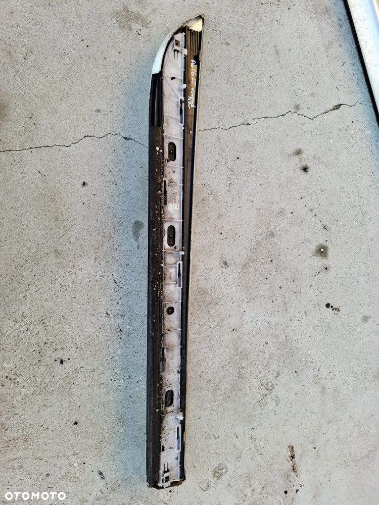 Listwa Drzwi Lewa/Prawa Przód/Tył Chrom Allroad Audi A6 C6 - 15