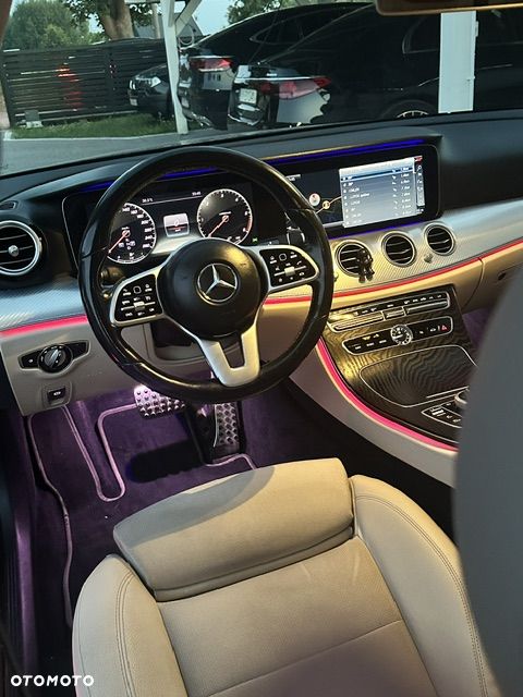 Mercedes-Benz Klasa E 200 d 9G-TRONIC - 20