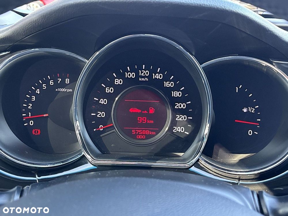 Kia Ceed 1.6 GDI L Business Line - 17