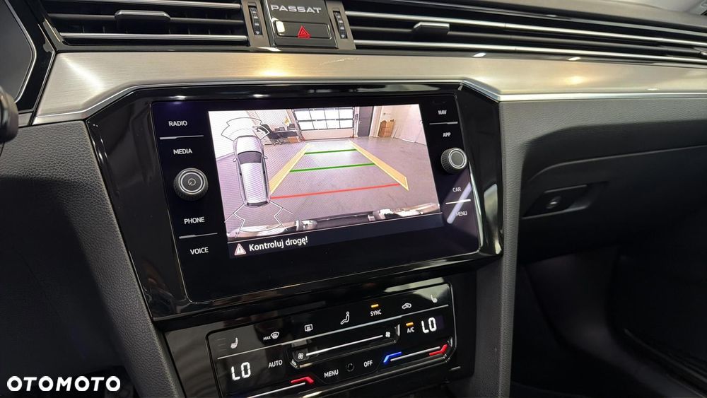Volkswagen Passat 2.0 TDI EVO Elegance DSG - 28