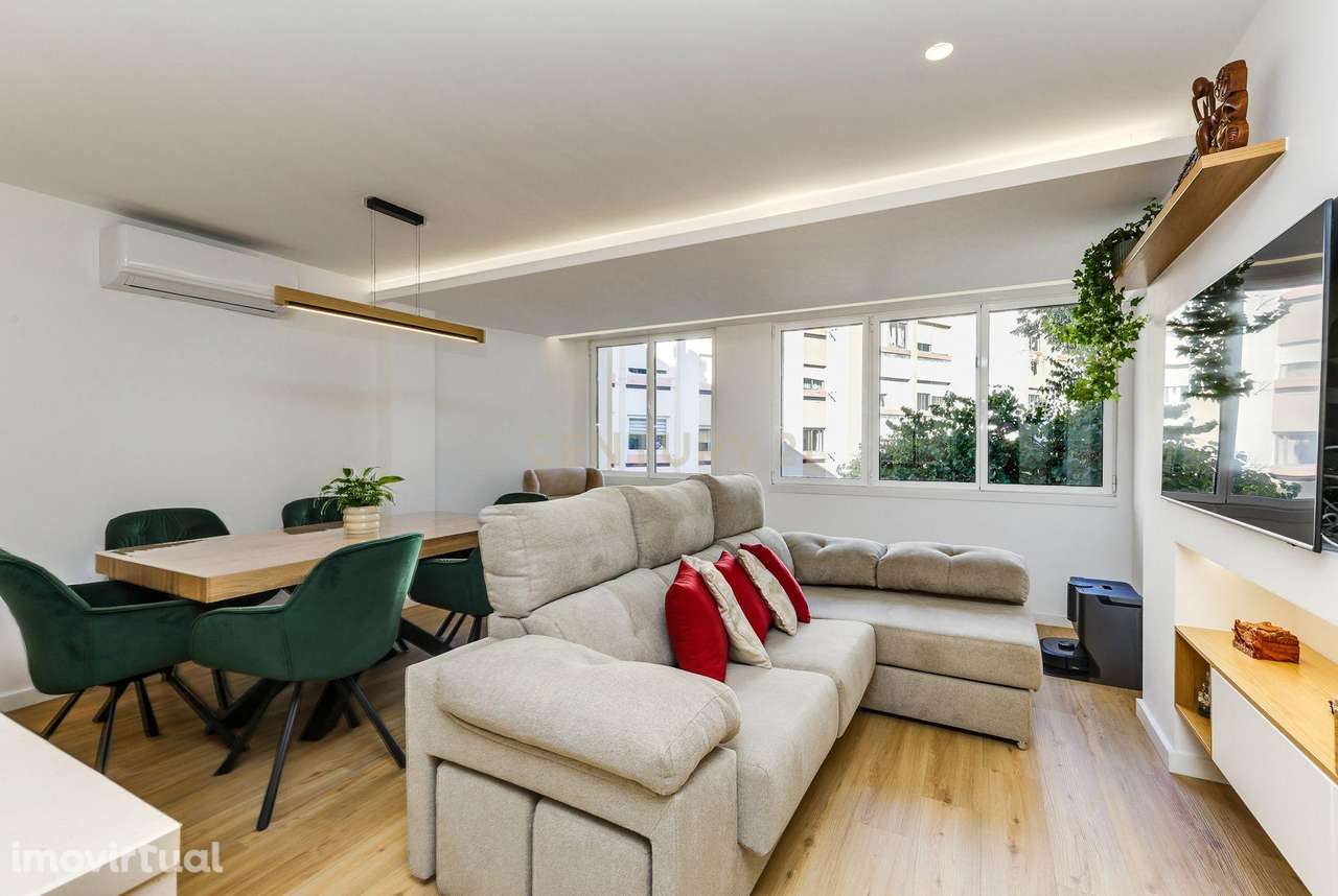 Apartamento T2 | Totalmente remodelado | Linda-a-Velha - Grande imagem: 3/21