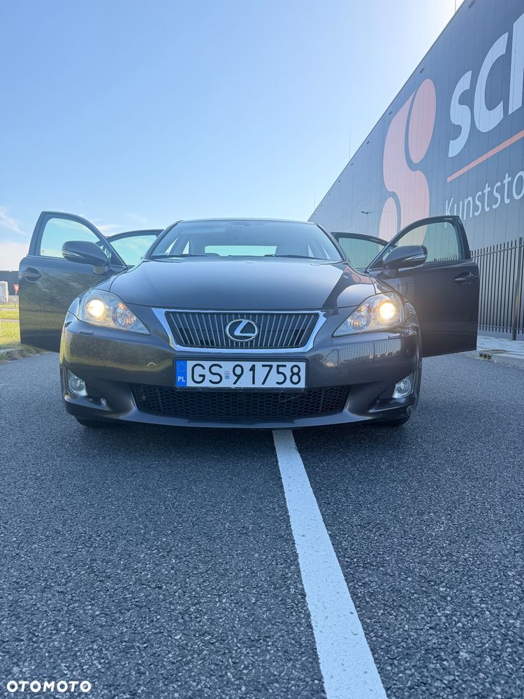 Lexus IS 250 Prestige - 11