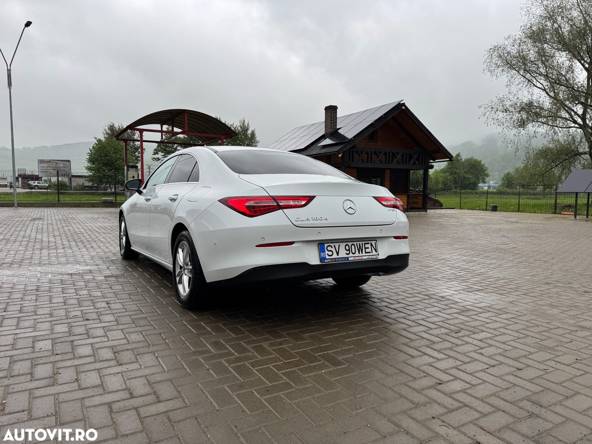 Mercedes-Benz CLA 180 d Shooting Brake 7G-DCT - 5