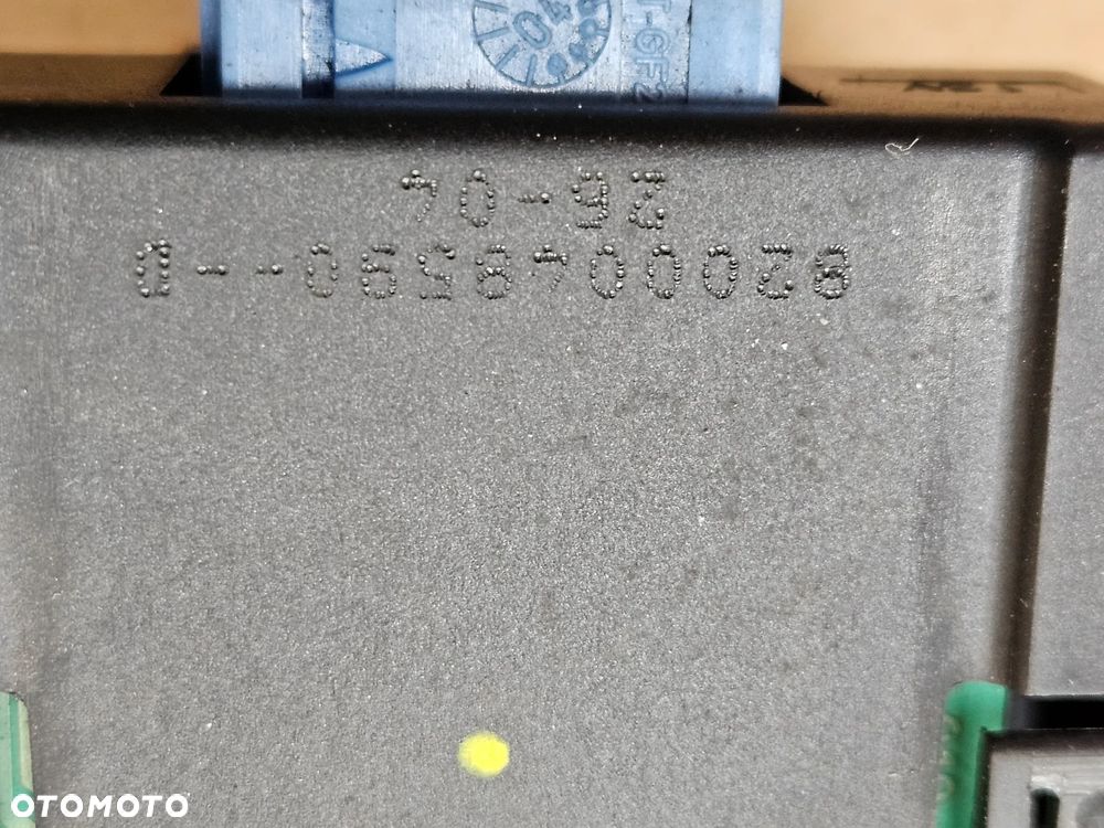 Renault Espace IV 4 przycisk włącznik hamulca ręcznego postojowego - 2