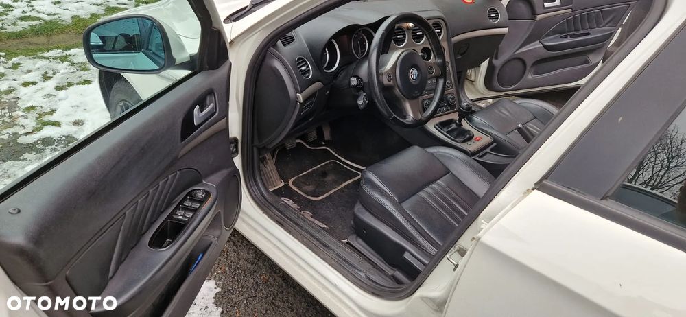 Alfa Romeo 159 - 7