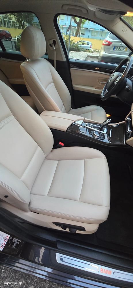 BMW 525 d Auto - 10
