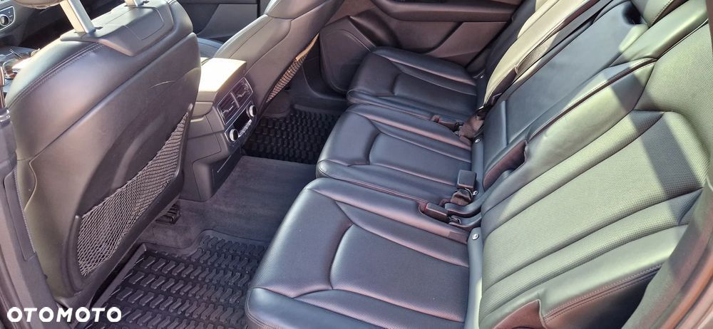 Audi SQ7 4.0 TDI Quattro Tiptronic - 13