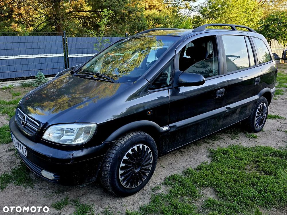 Opel Zafira 1.6 16V Elegance - 1