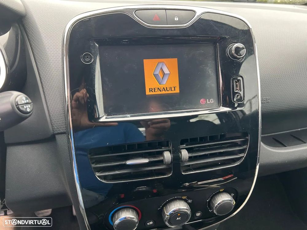 Renault Clio Sport Tourer 1.5 dCi Confort - 8